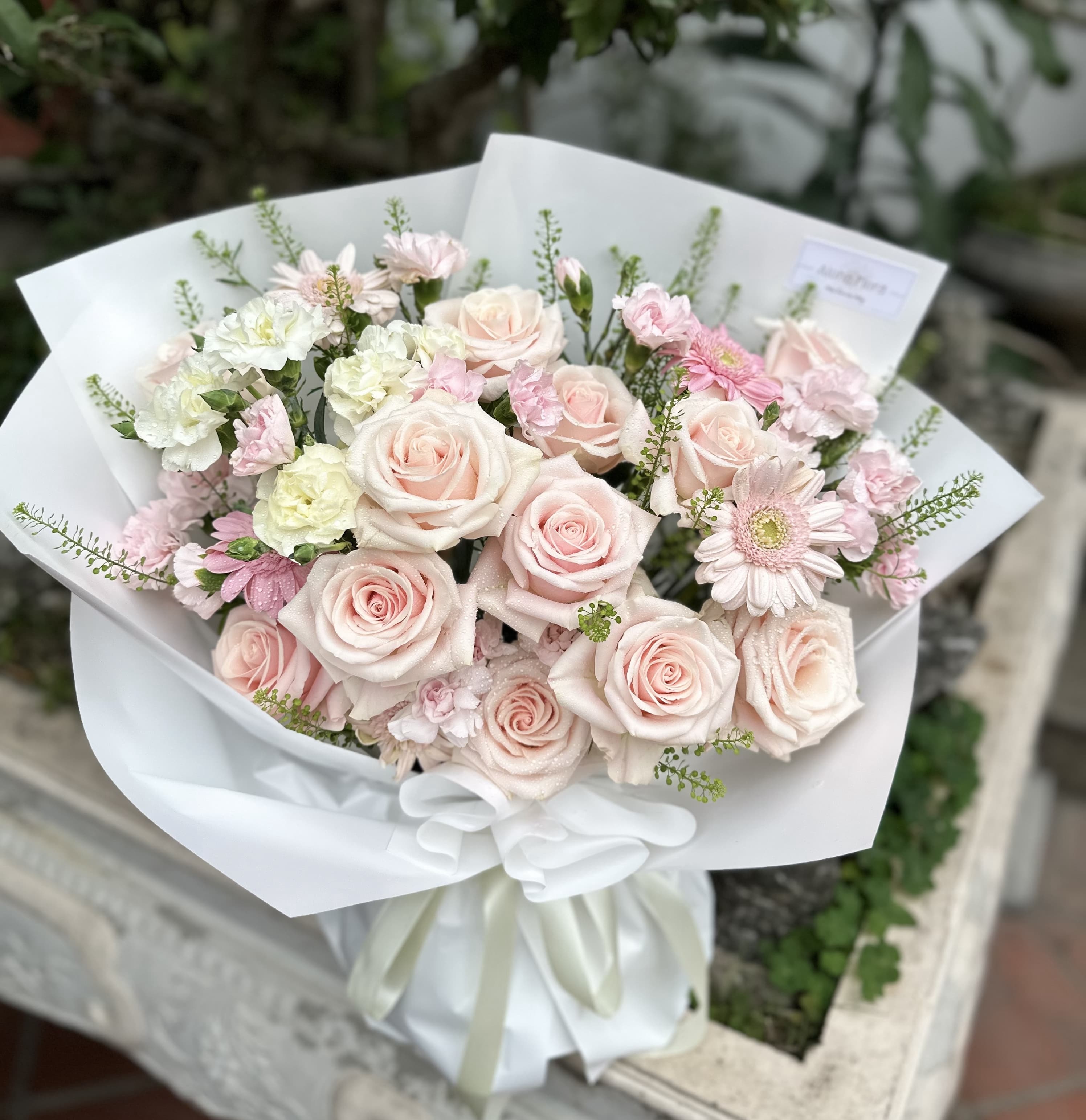 Hộp hoa khai trương